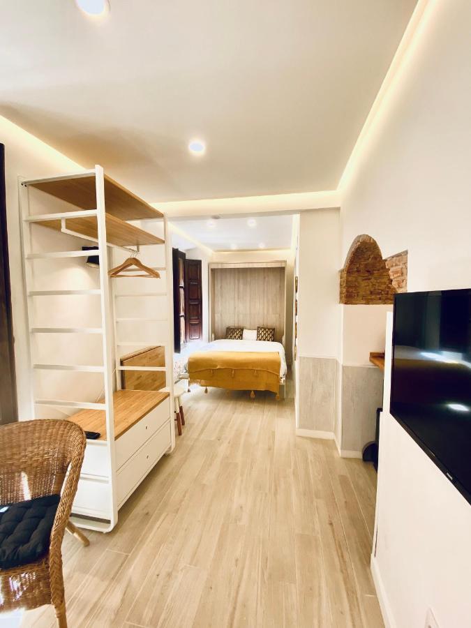 Estudio Torre Del Aver Caceres Exterior photo